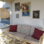 Idyllisk Gård Med Ro, Plads Og Havudsigt * Hesselager