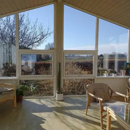 Idyllisk Gård Med Ro, Plads Og Havudsigt *